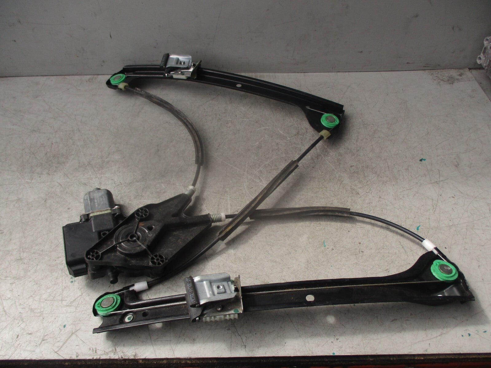 2016 VW POLO 6R MK5 NSR PASSENGER SIDE REAR WINDOW MOTOR & REGULATOR 6R0959801BB