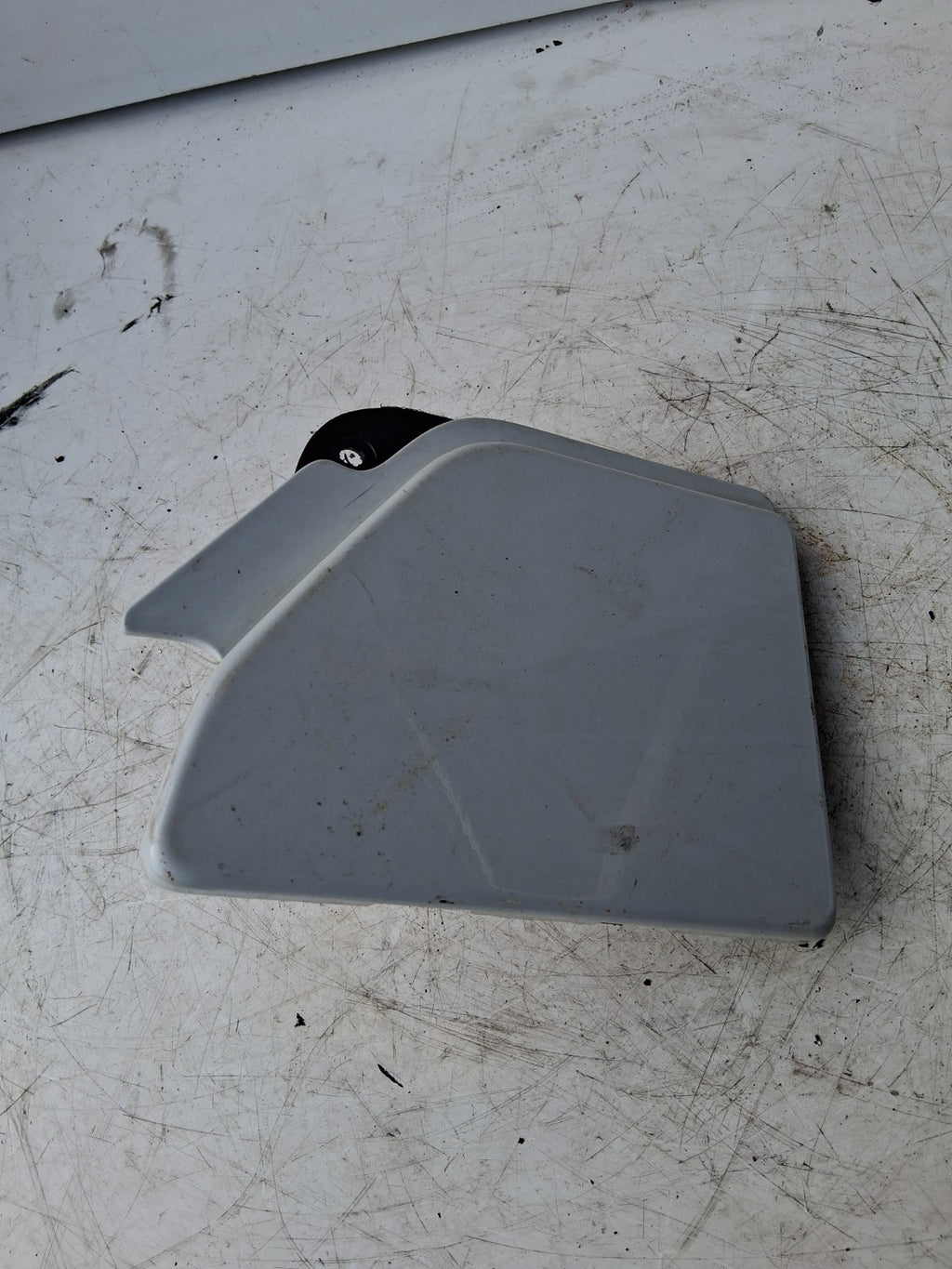 2023 RENAULT MASTER MK3 FUEL FLAP LID COVER GREY 765M65718R