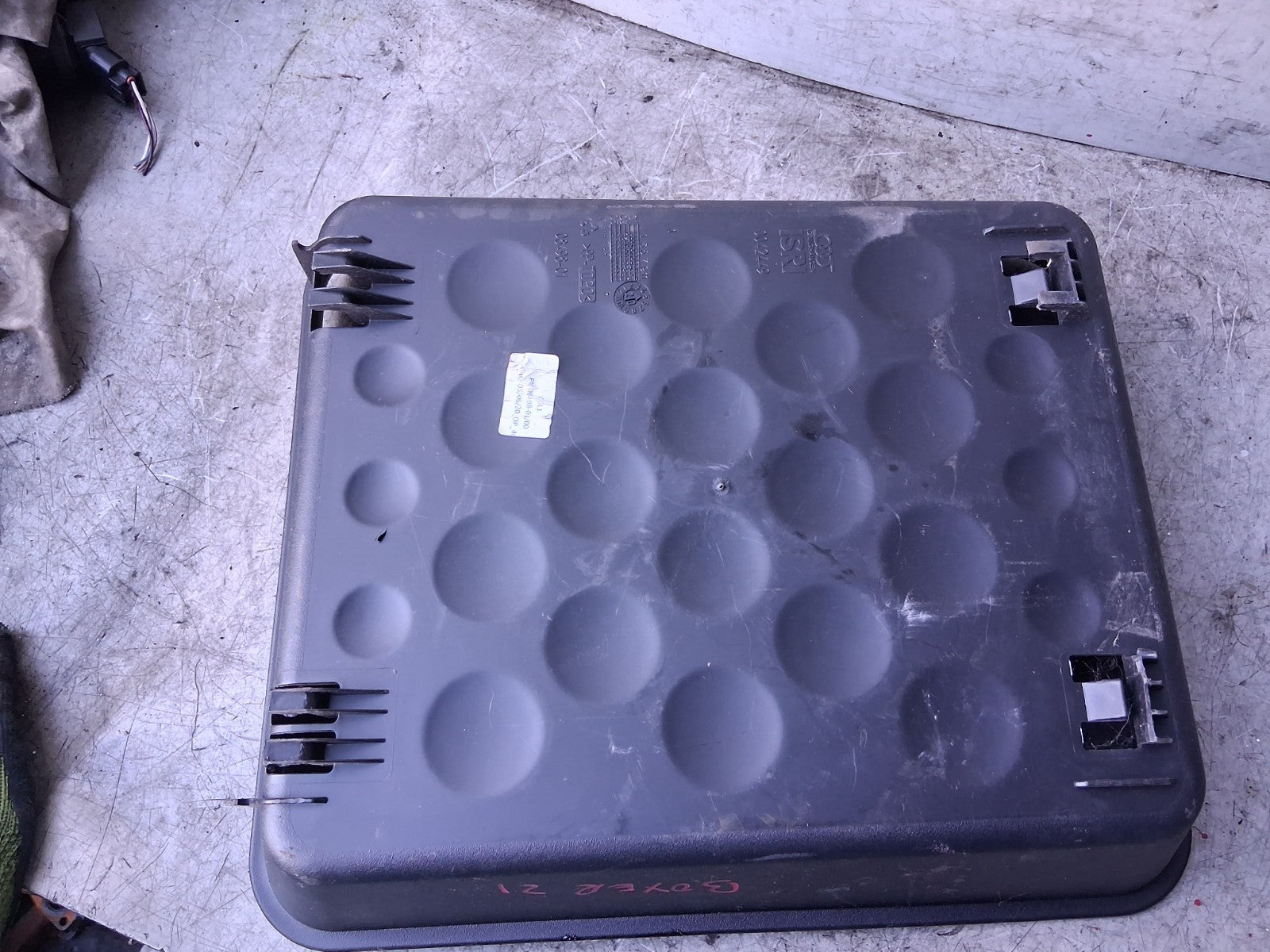 2021 PEUGEOT BOXER MK3 UNDER SEAT TRAY 0849801