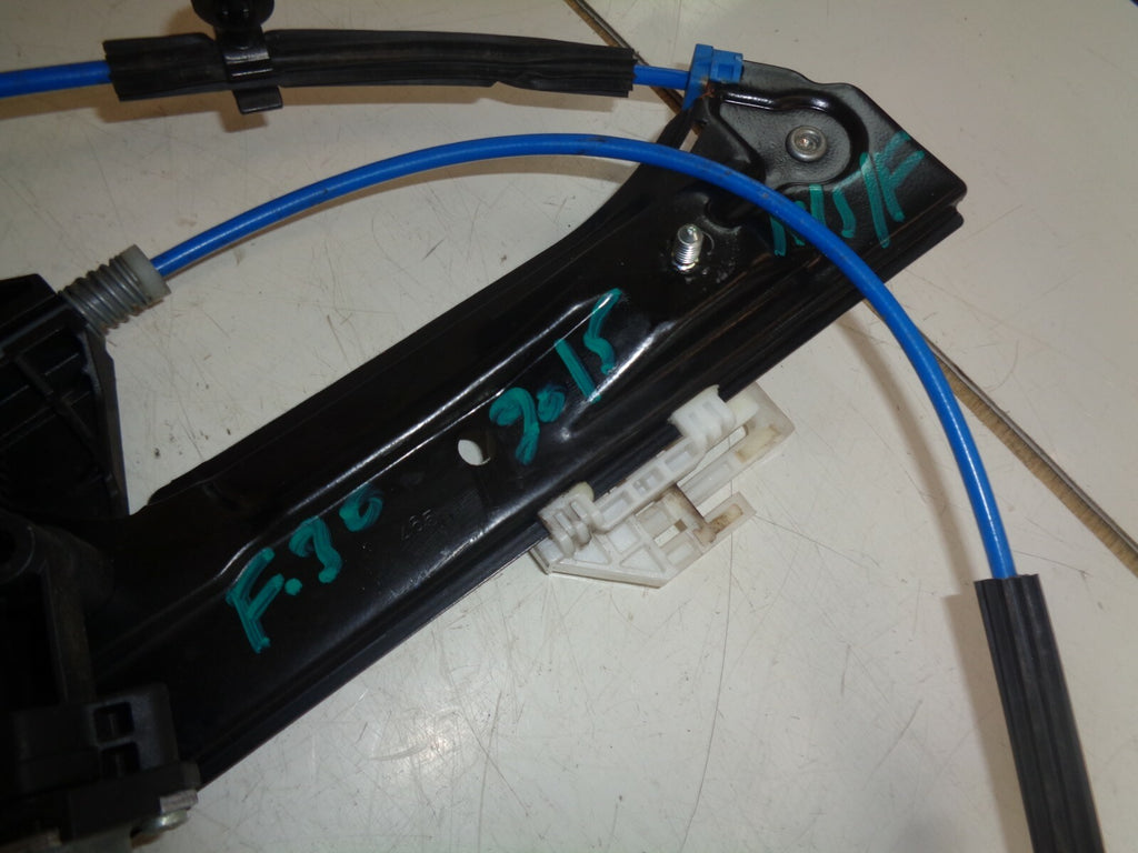 BMW 3 SERIES F30 2015 NSF PASSENGER SIDE FRONT WINDOW MOTOR REGULATOR 7259823