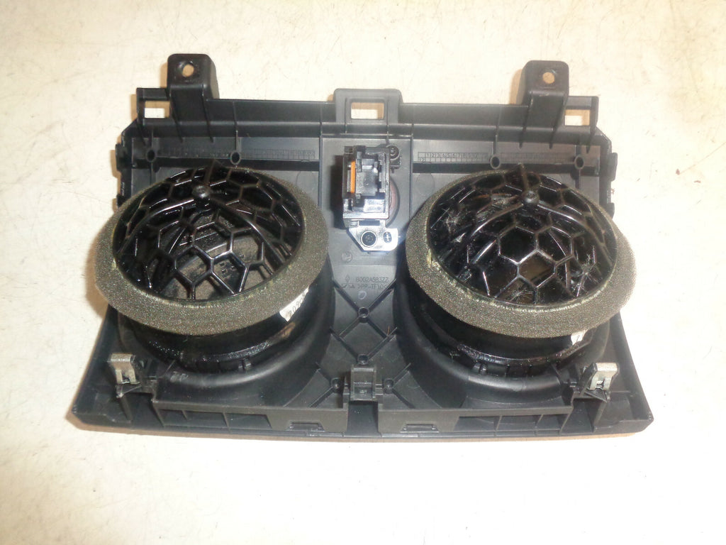 MITSUBISHI COLT MK6 2010 FRONT DASHBOARD AIR VENTS + HAZARD SWITCH