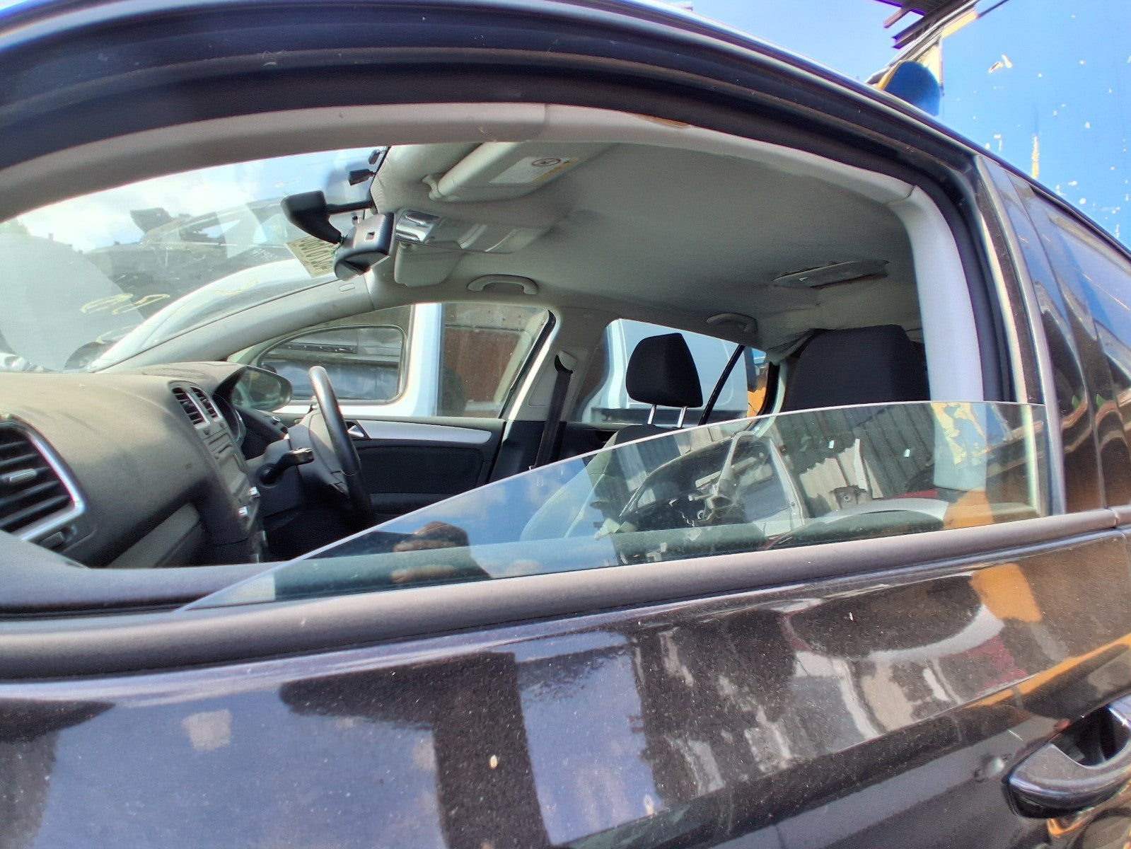 2012 VW VOLKSWAGEN GOLF MK6 NSF PASSENGER SIDE FRONT DOOR WINDOW GLASS