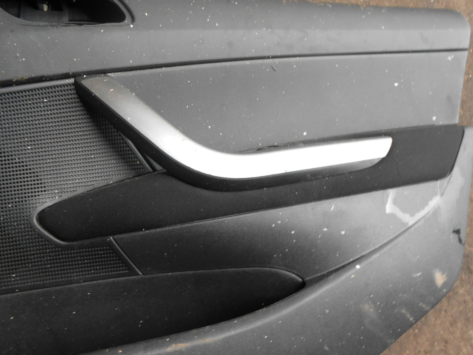 PEUGEOT 308 2013 MK1 5 DOOR OSF DRIVER FRONT DOOR CARD PLASTIC PANEL 96815313ZD