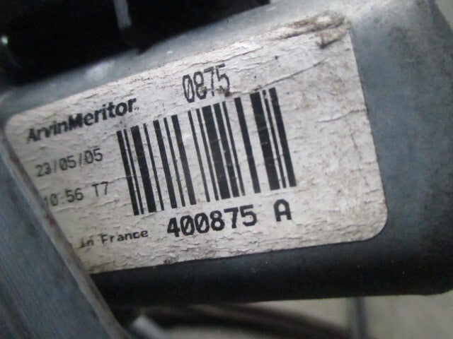 2009 RENAULT MEGANE MK2 OSF DRIVER SIDE FRONT WINDOW MOTOR & REGULATOR 400875
