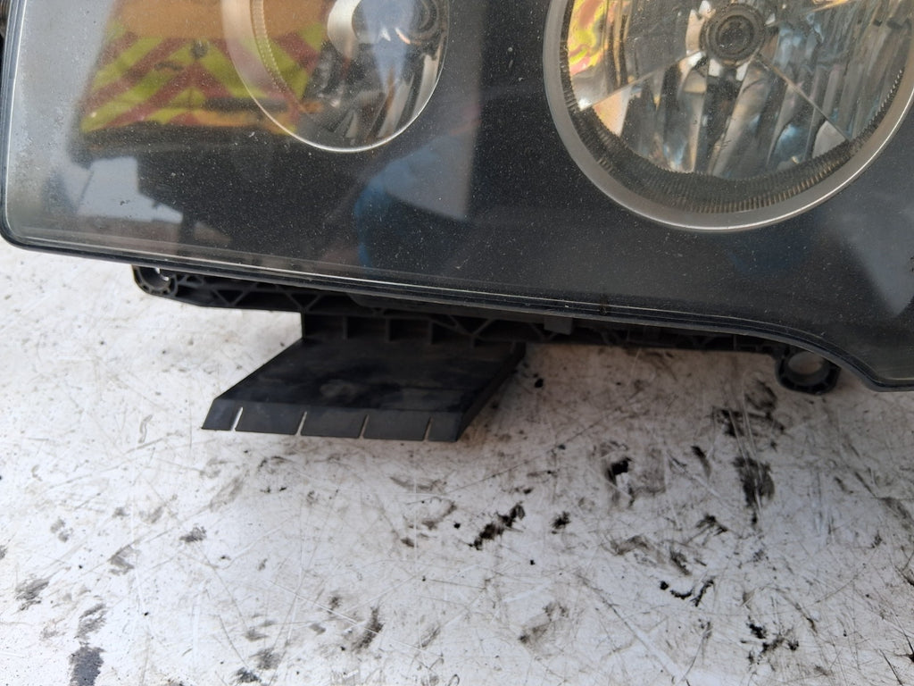 2004 BMW X3 E83 NSF PASSENGER SIDE FRONT LEFT HEADLIGHT 1305630415