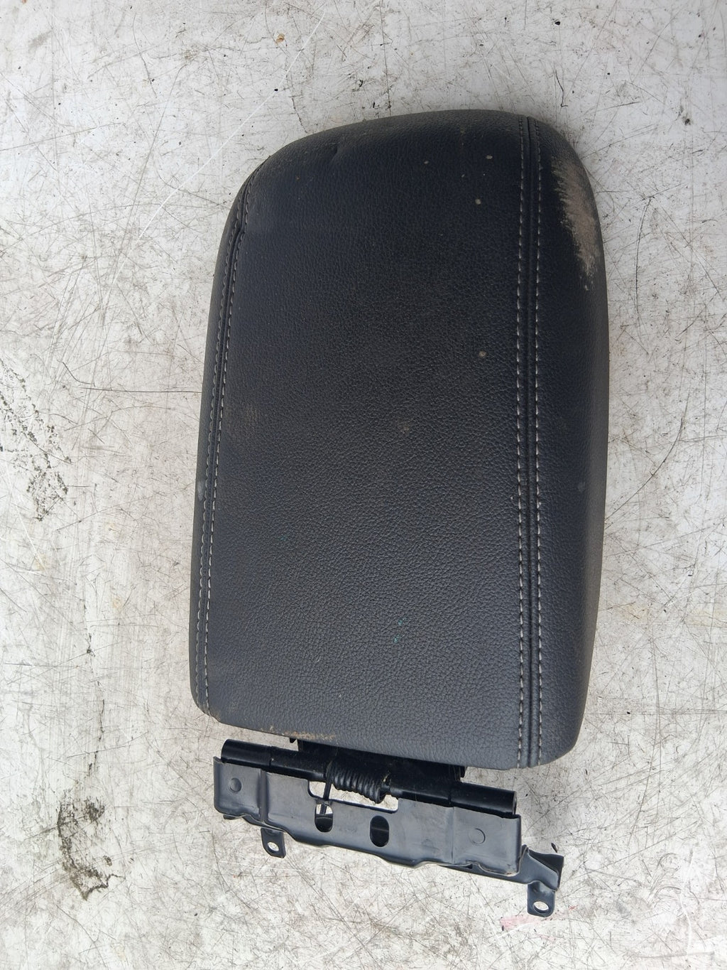 2016 FORD C MAX MK2 CENTRE CONSOLE LEATHER ARMREST