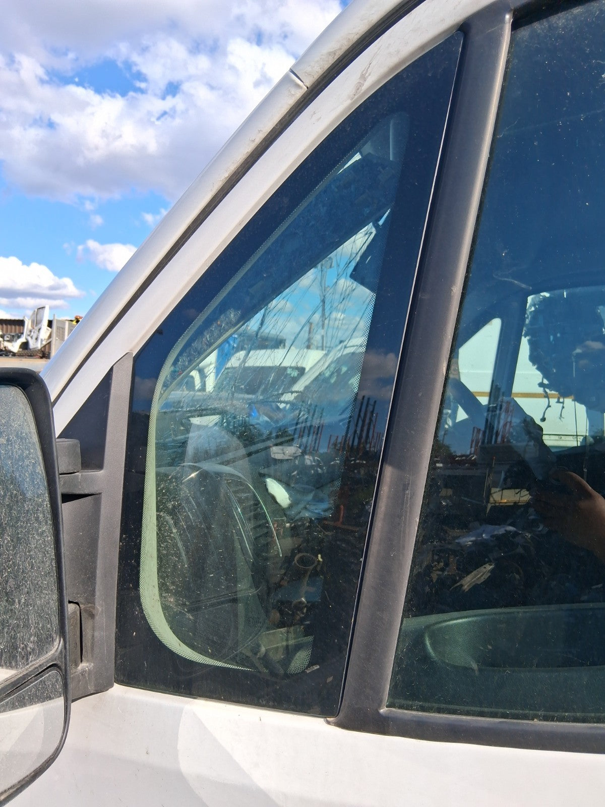 2025 CITROEN RELAY MK3 HIGH ROOF NS PASSENGER SIDE FRONT QUARTER WINDOW GLASS