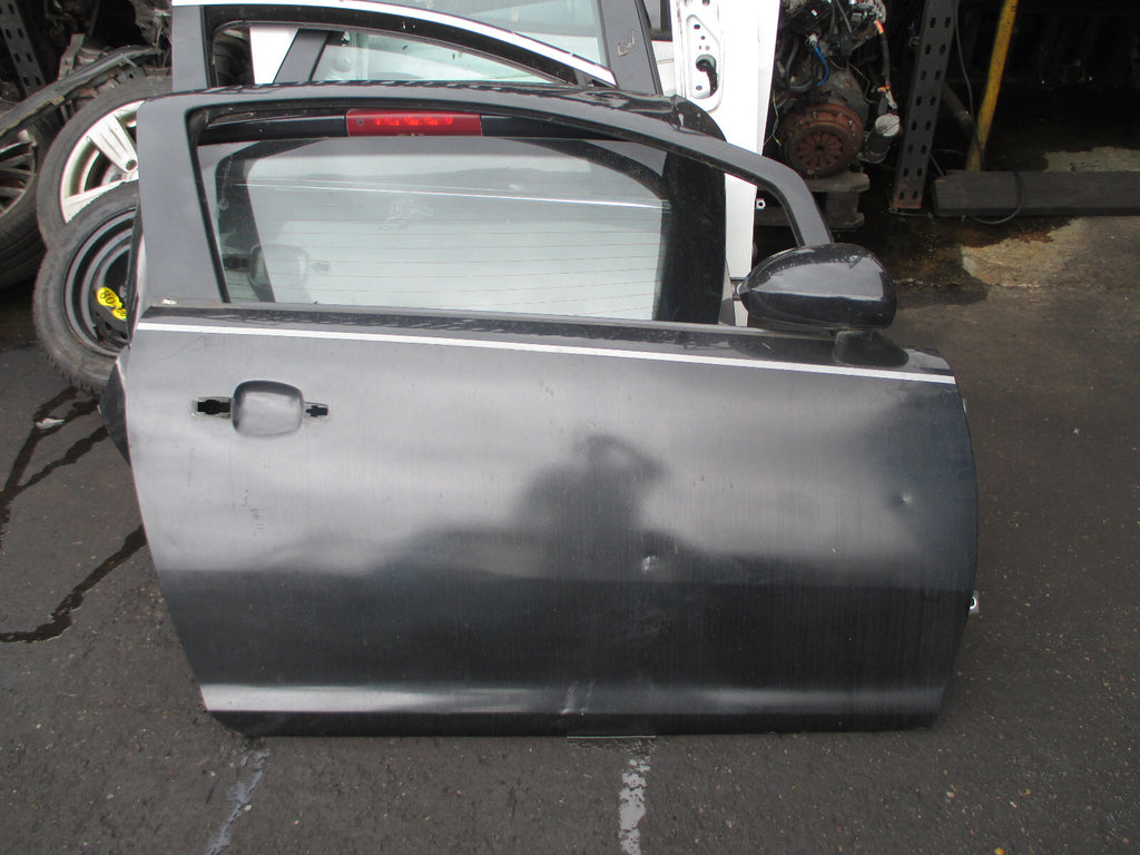 VAUXHALL CORSA D 2013 3 DOOR OS DRIVER SIDE BARE DOOR BLACK