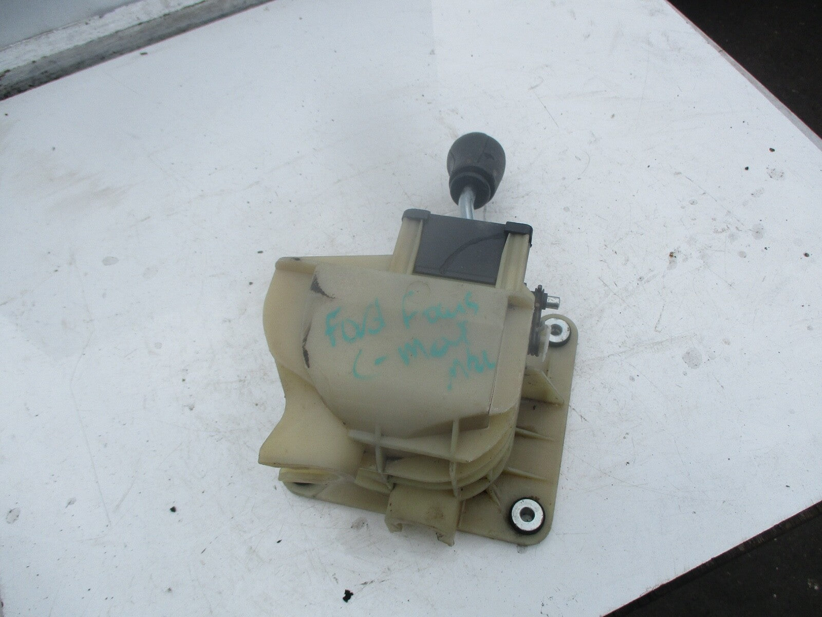 FORD FOCUS C-MAX MK2 GEARSTICK SHIFTER