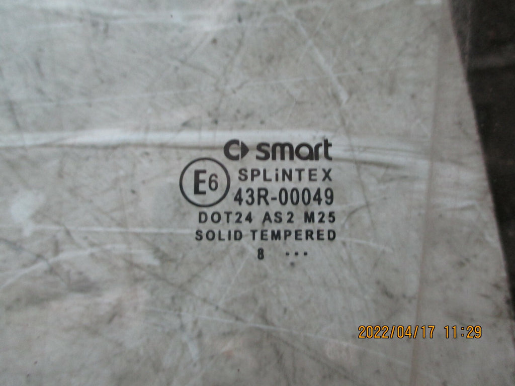 SMART FORTWO 2008 MK2 NSF FRONT PASSENGER SIDE WINDOW GLASS