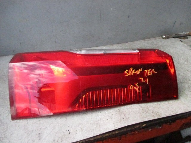 2021 MERCEDES SPRINTER OS DRIVER SIDE TAILGATE  0202000100