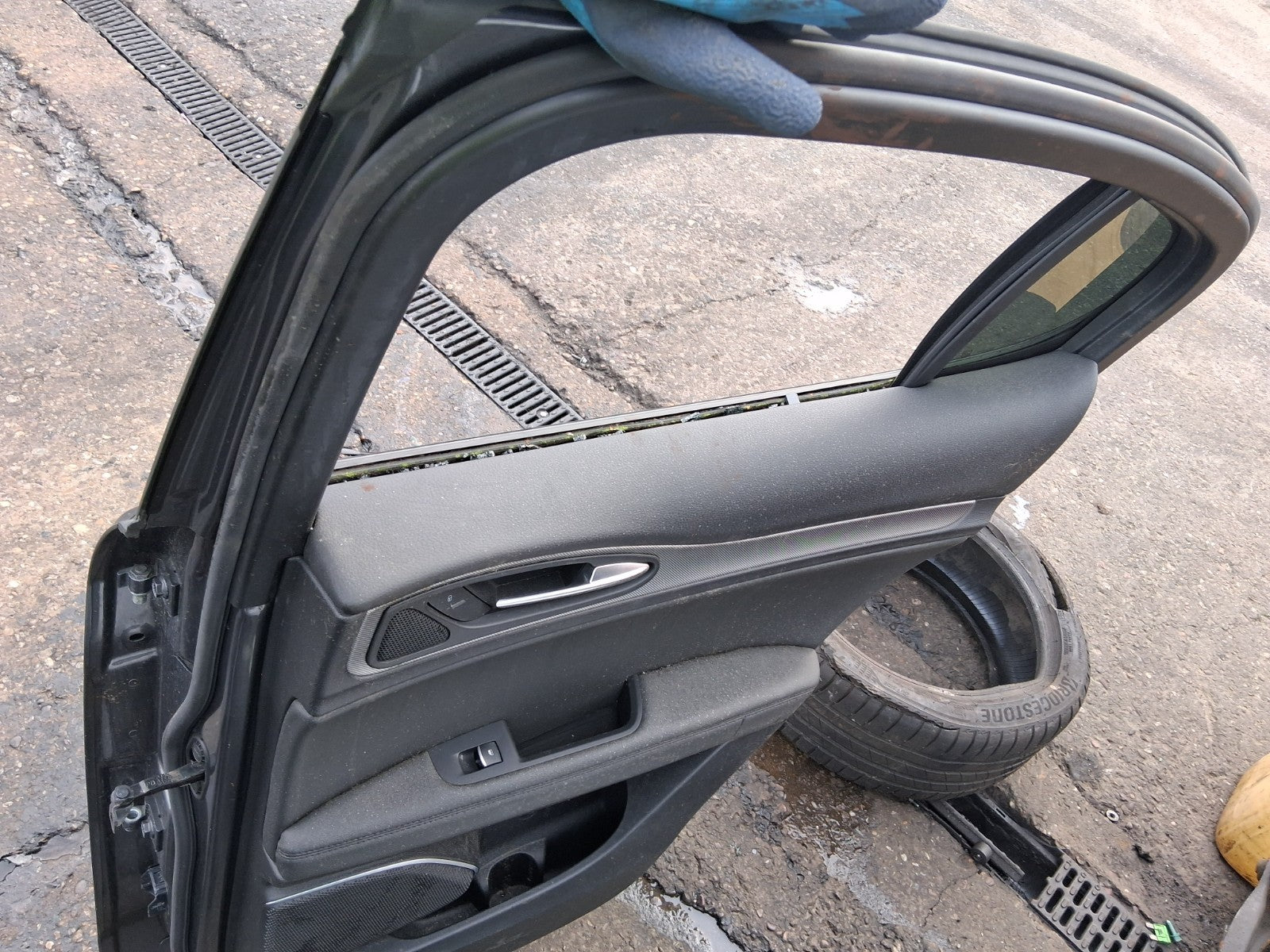 2022 ALFA ROMEO STELVIO 949 4Q OSR DRIVER SIDE REAR RIGHT BARE DOOR GREY