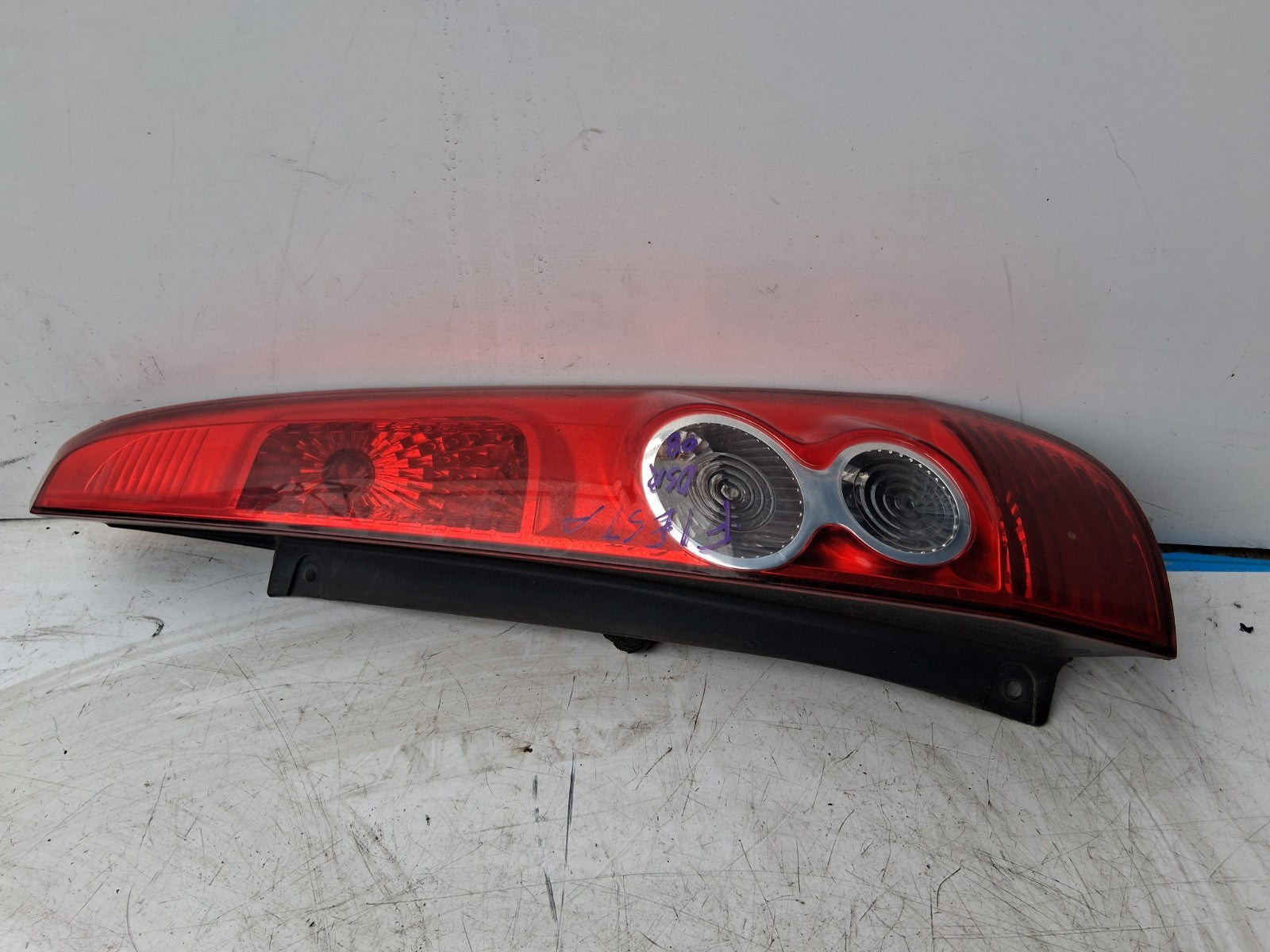 2006 FORD FIESTA MK6 OSR DRIVER SIDE REAR RIGHT TAIL LIGHT