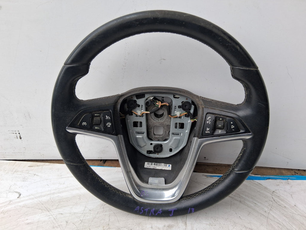 2013 VAUXHALL ASTRA J ESTATE MULTIFUNCTION STEERING WHEEL