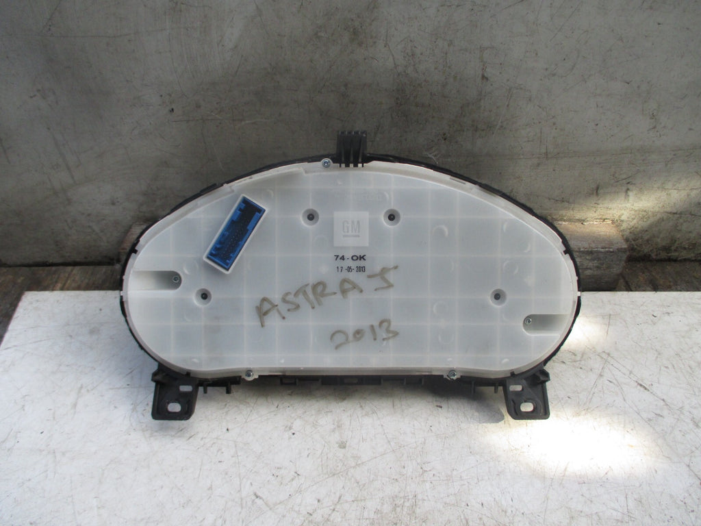 VAUXHALL ASTRA J 2014 SPEEDOMETER CLOCK CLUSTER INSTRUMENT 13433781