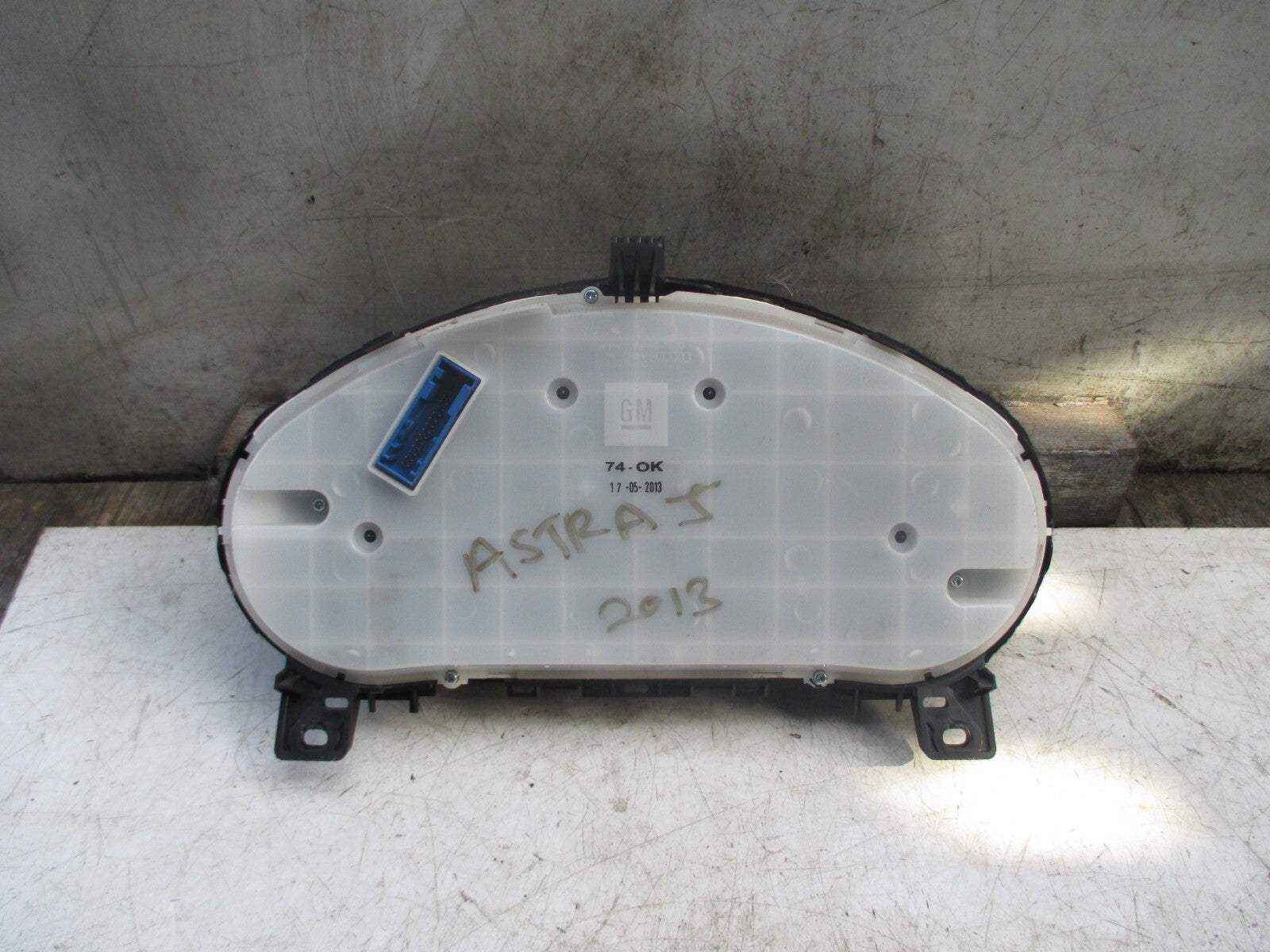 VAUXHALL ASTRA J 2014 SPEEDOMETER CLOCK CLUSTER INSTRUMENT 13433781