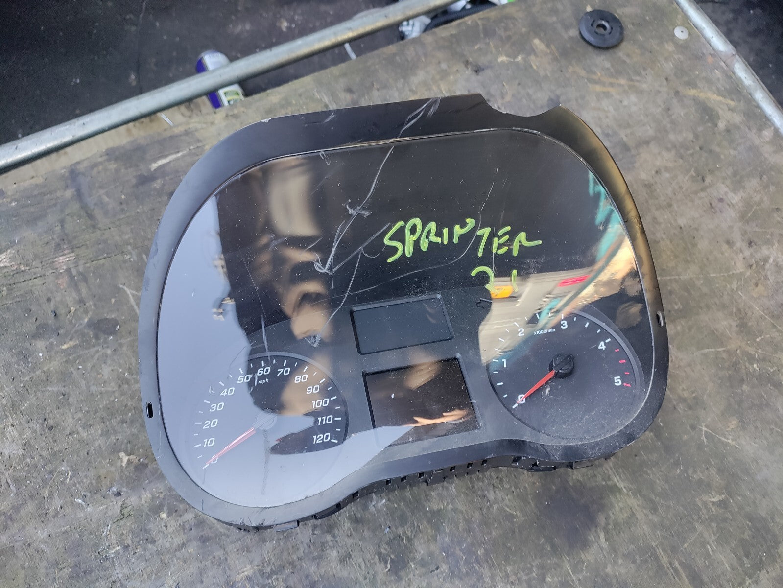 2021 MERCEDES BENZ SPRINTER W907 SPEEDOMETER DAMAGED A9079005806