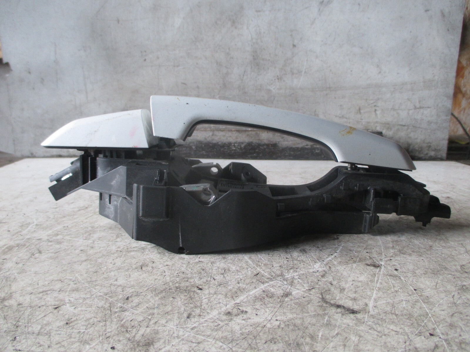 JAGUAR XE 2016 NSR PASSENGER SIDE REAR DOOR HANDLE DK62224A00AA