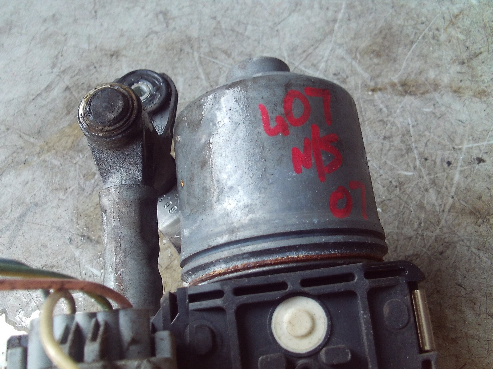 2007 PEUGEOT 407 NS PASSENGER SIDE WINDSCREEN WIPER MOTOR 9661812180