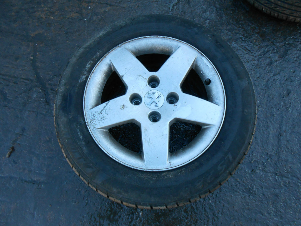 PEUGEOT 207 2009 5 SPOKE 4 STUD ALUMINIUM ALLOY WHEEL & TYRE 185/65 R15