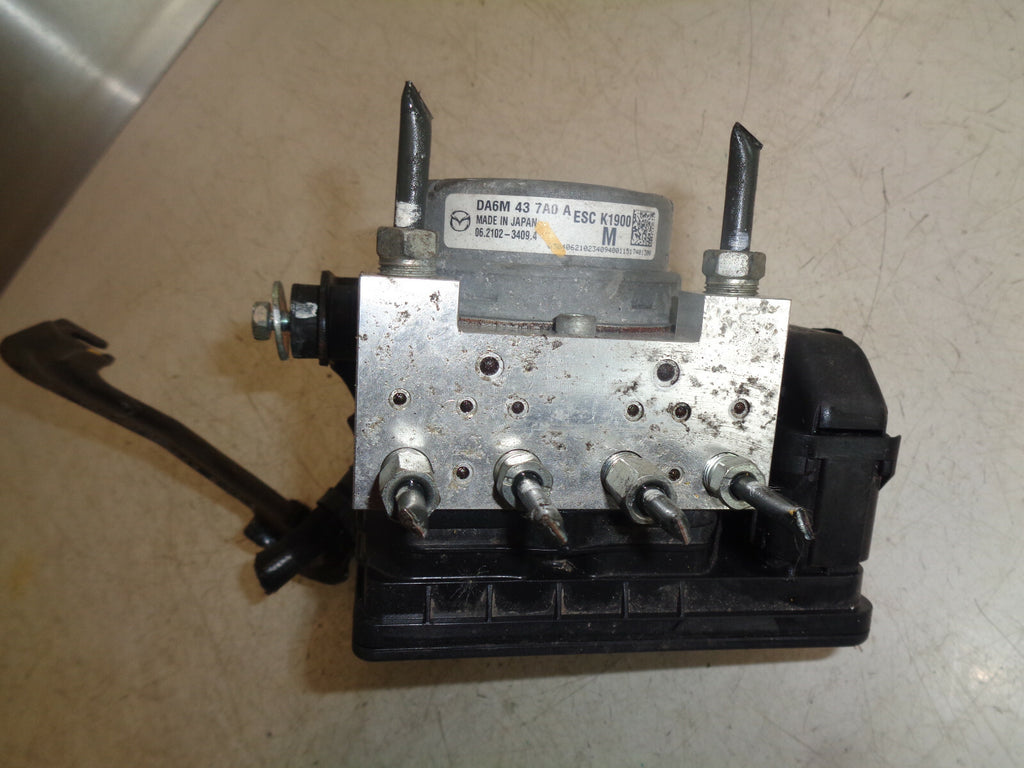 MAZDA 2 MK3 DJ 2015 1.5 PETROL ABS PUMP MODULE DA6M437A0A