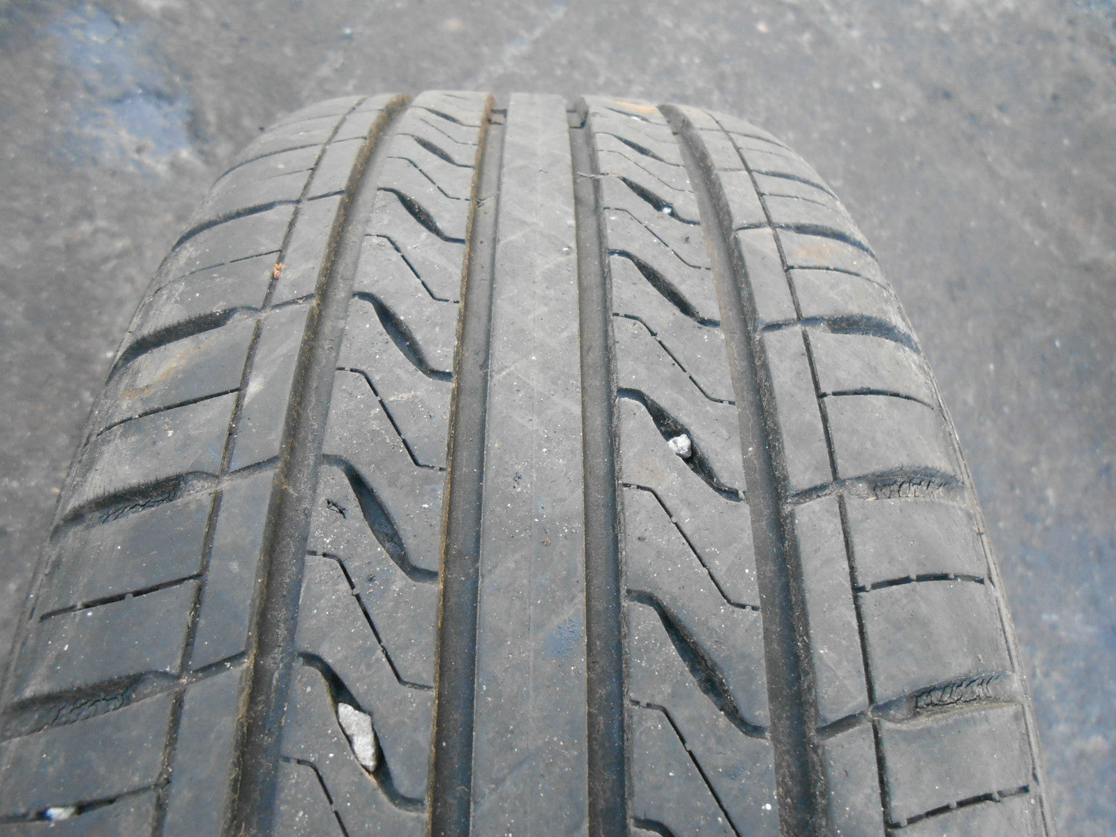 MAZDA PREMACY CP 2002 6 SPOKE 5 STUD ALUMINIUM ALLOY WHEEL 195/55 R15 REF002