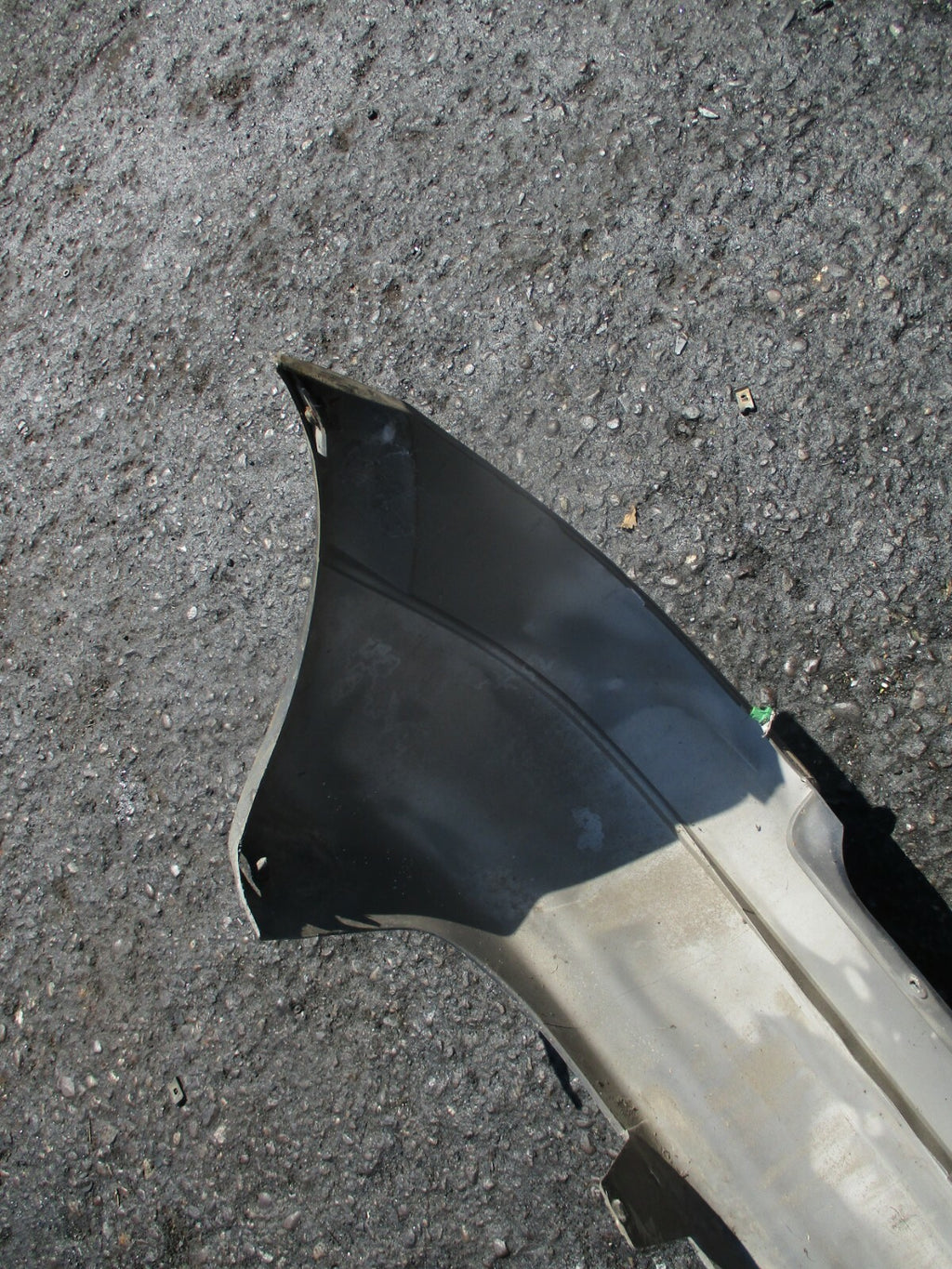 VAUXHALL ASTRA G 2001 MK4 COMPLETE REAR BACK PLASTIC BUMPER IN BLACK
