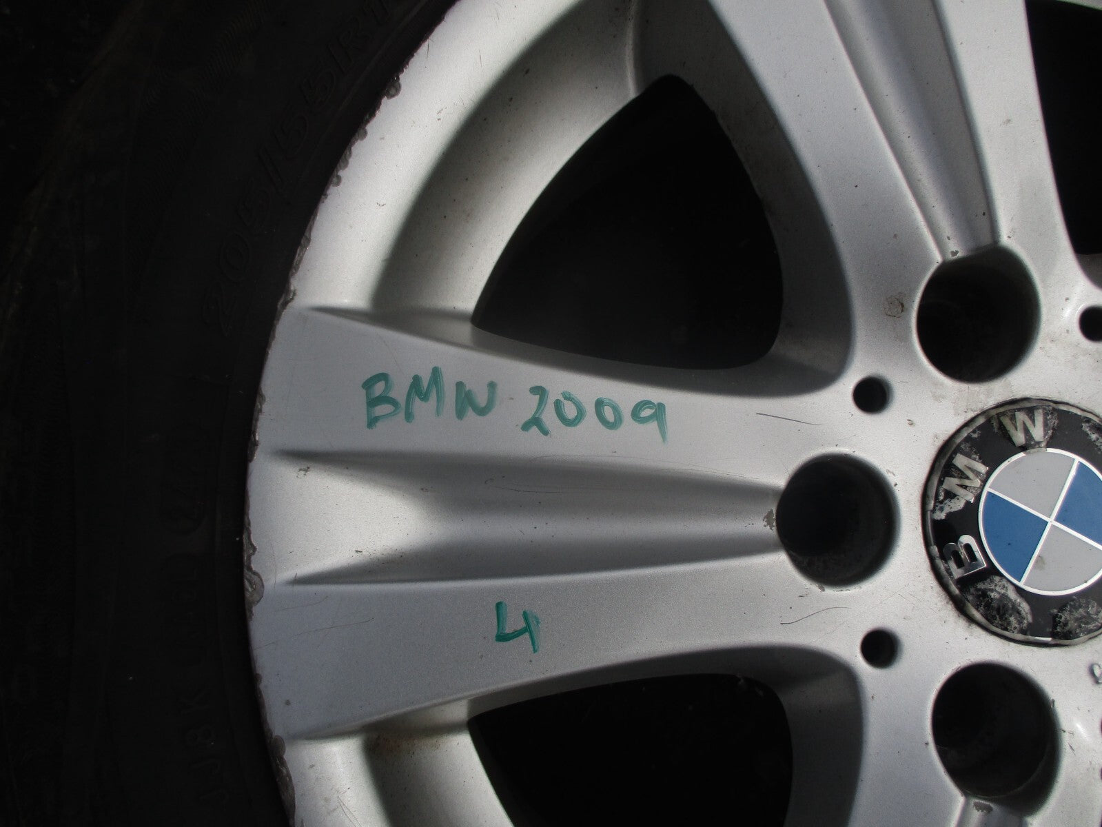 2009 BMW 1 SERIES E82 118D 16 INCH ALLOY WHEEL WITH TYRE 205/55R16 REF 4