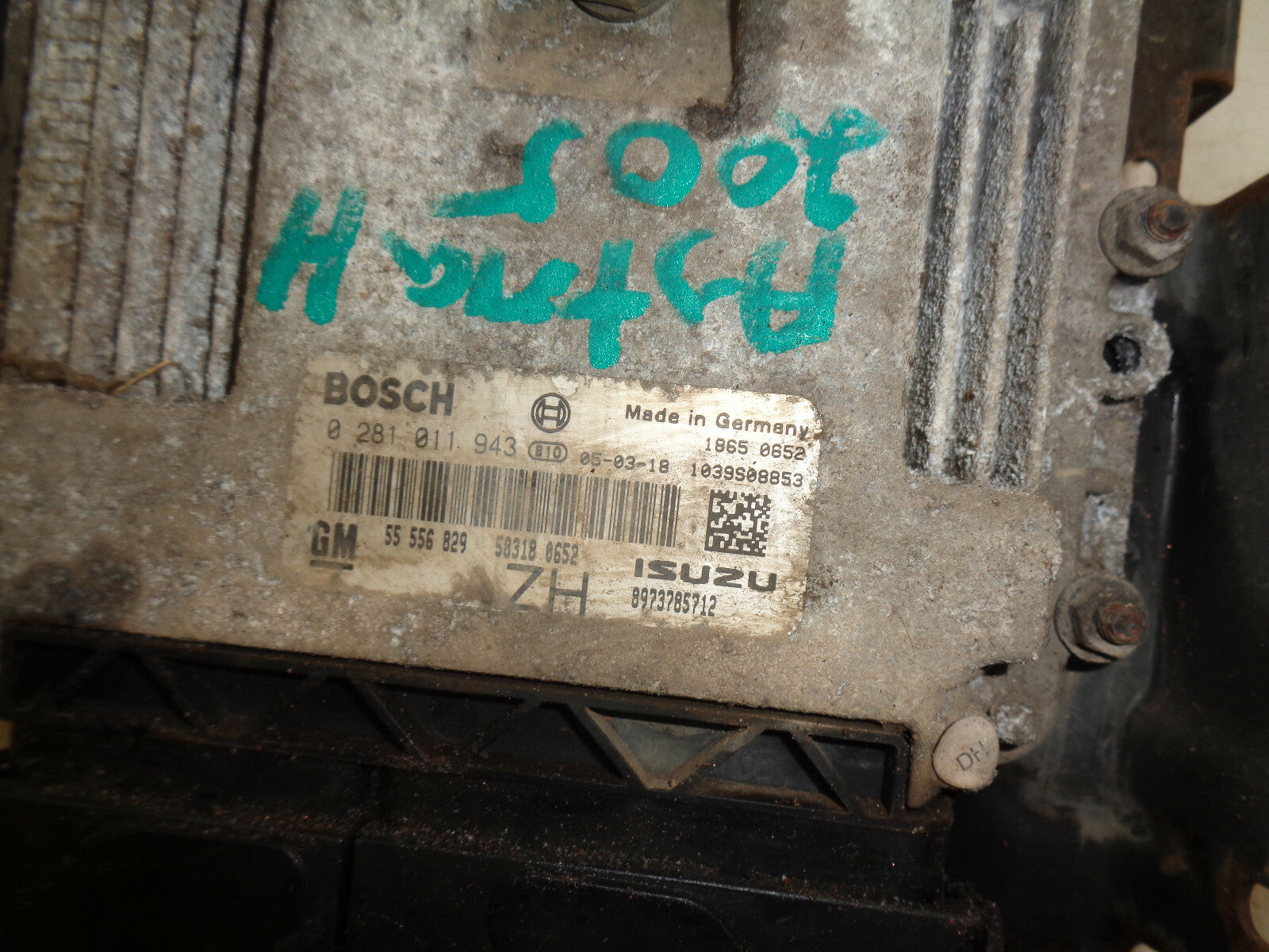 VAUXHALL ASTRA H 2005 1.7 DIESEL ECU ENGINE CONTROL MODULE UNIT 55556829