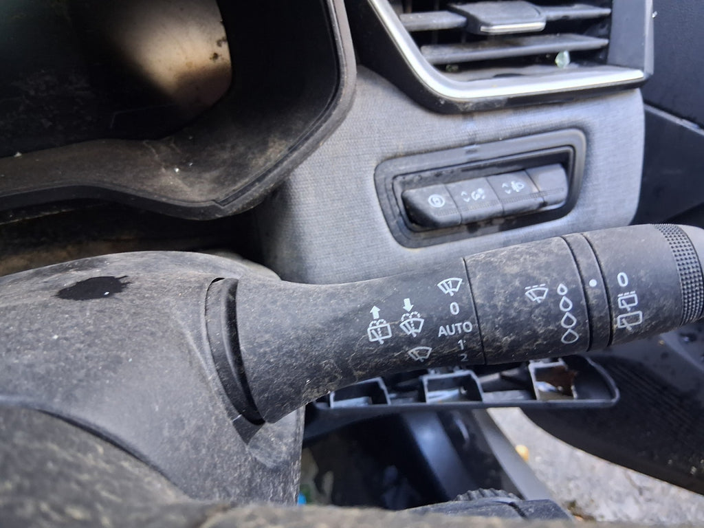 2024 RENAULT CLIO FACELIFT MK5 INDICATOR WIPER COMBINATION SWITCH STALK SQUIB