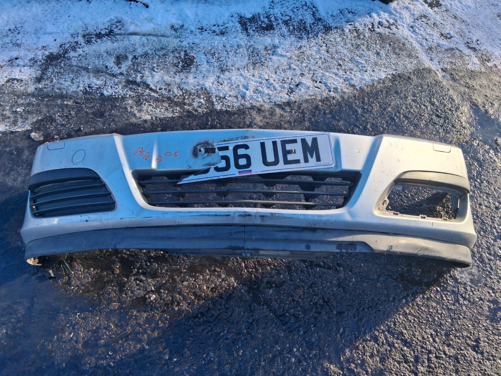 VAUXHALL ASTRA H 2006 5 DOOR FRONT BUMPER FOG LIGHT SILVER