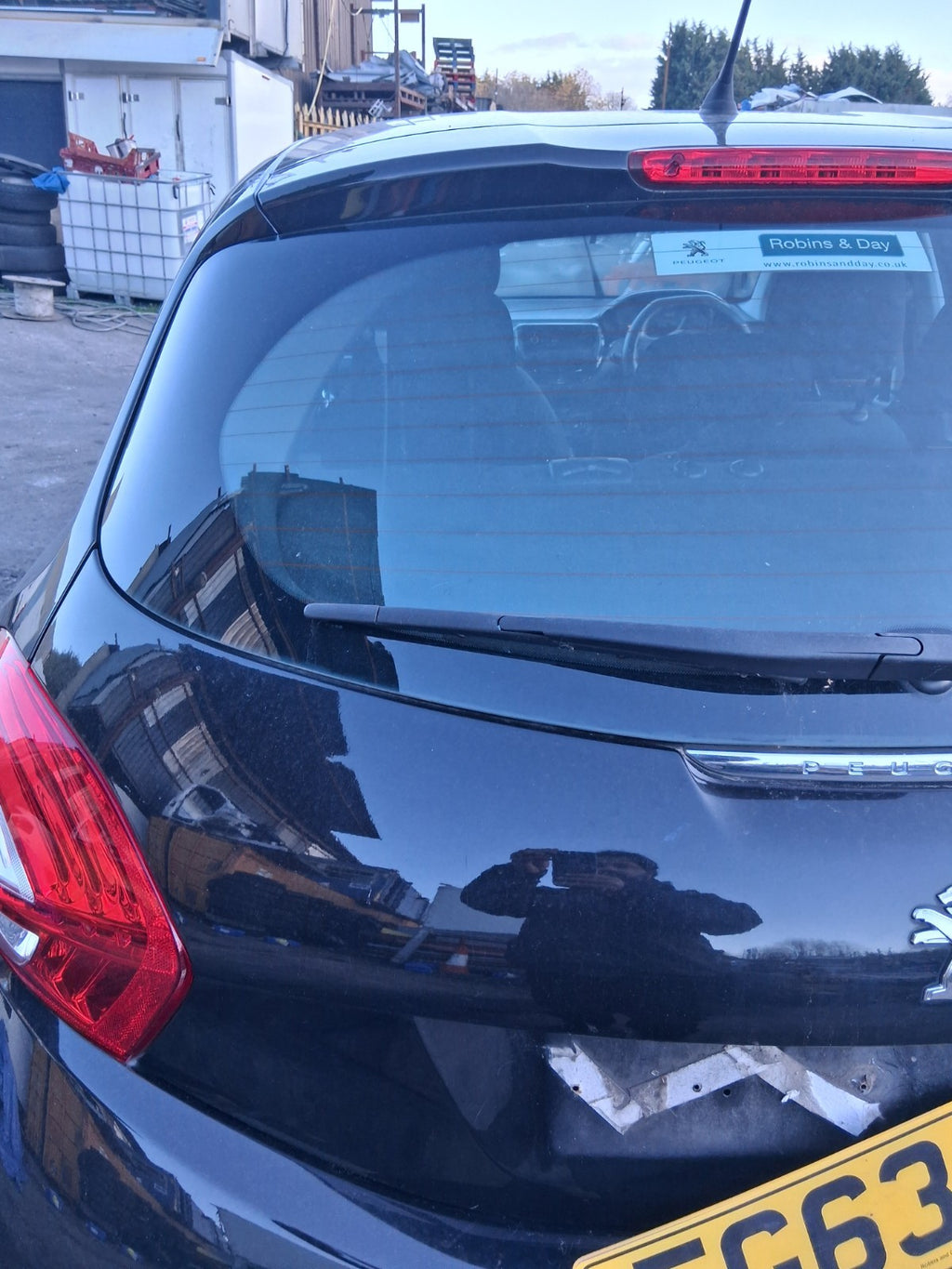 2014 PEUGEOT 208 COMPLETE REAR BOOTLID TAILGATE PEARL BLACK KTV