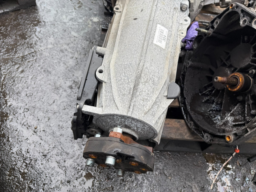 2016 MERCEDES C CLASS W205 2.1 DIESEL AUTOMATIC GEARBOX AUTO 2052705601