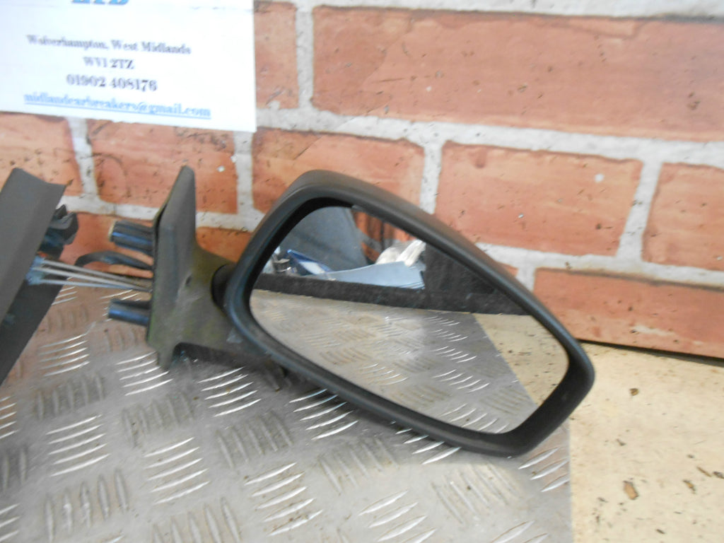 FIAT IDEA MPV 2005 OS DRIVER SIDE MANUAL DOOR MING MIRROR BLACK