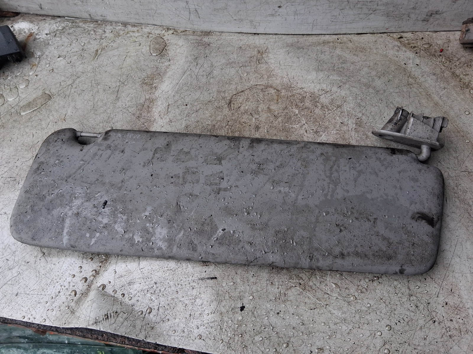 2022 VW VOLKSWAGEN CRAFTER MK2 OSF DRIVER SIDE FRONT RIGHT SUN VISOR SHADE