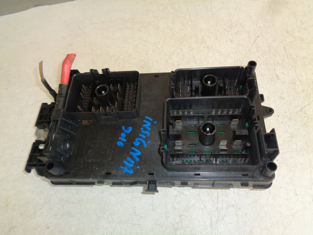 VAUXHALL INSIGNIA A MK1 2010 UNDER BONNET FUSE BOX RELAY BOX 13275881