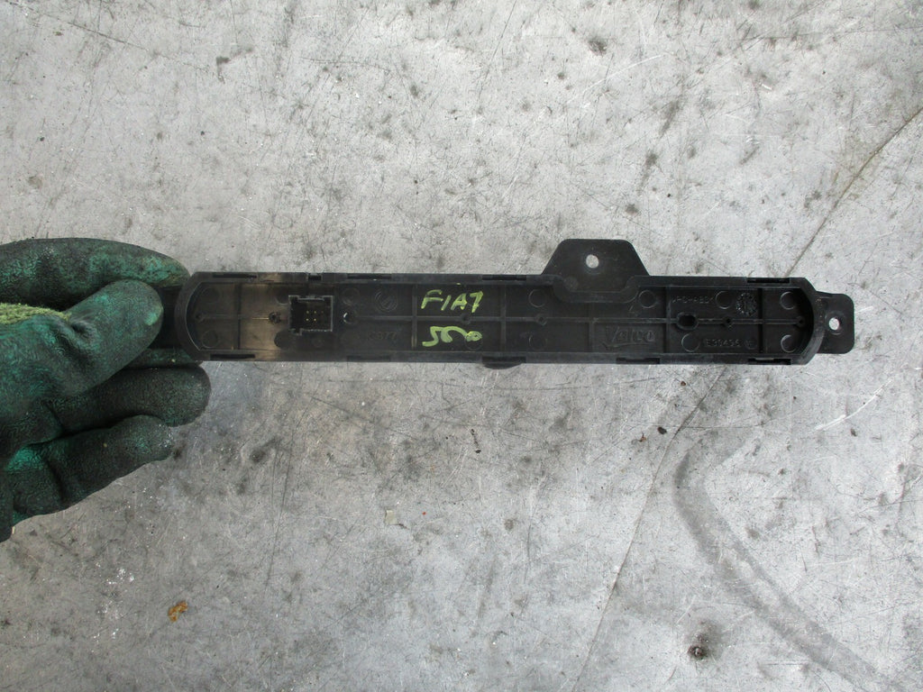 FIAT 500 312 (MK1) HAZARD & FOG LIGHT CONTROL SWITCHES 354511C7