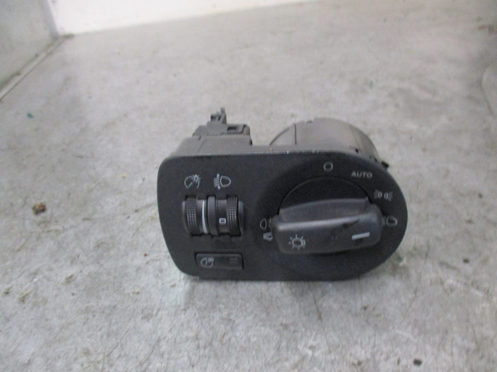 AUDI A3 8P 8PA MK2 HEADLIGHT CONTROL SWITCHES 8P2919094