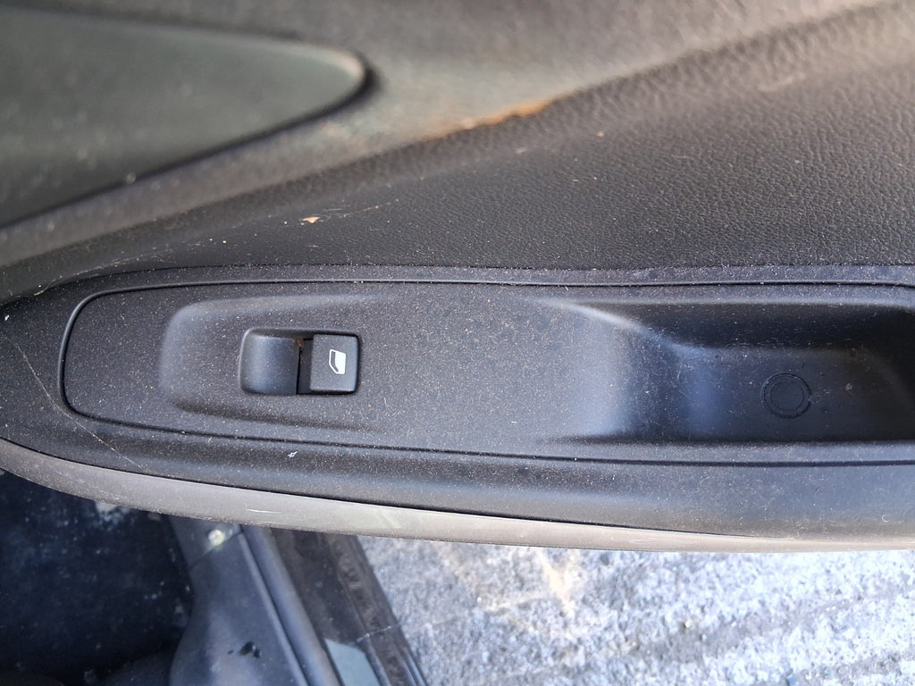 2024 VAUXHALL GRANDLAND MK1 OSR DRIVER SIDE REAR RIGHT WINDOW CONTROL SWITCH