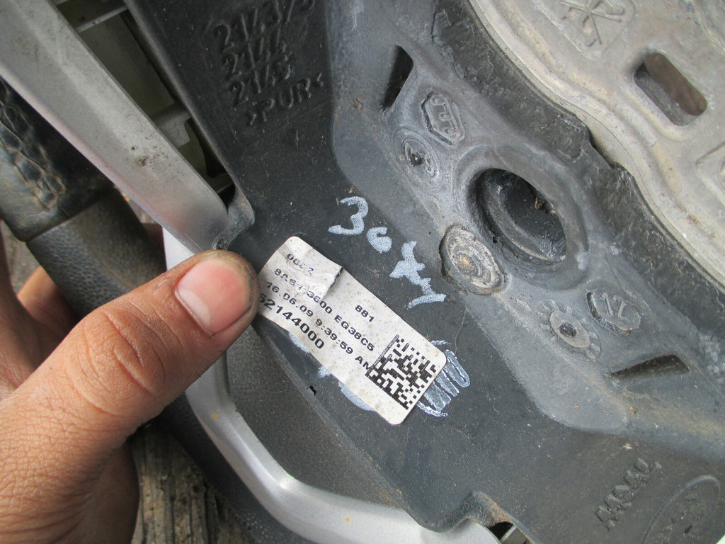 FORD FIESTA 2009 MK7 3 SPOKE MULTIFUNCTION STEERING WHEEL 8A613600EG