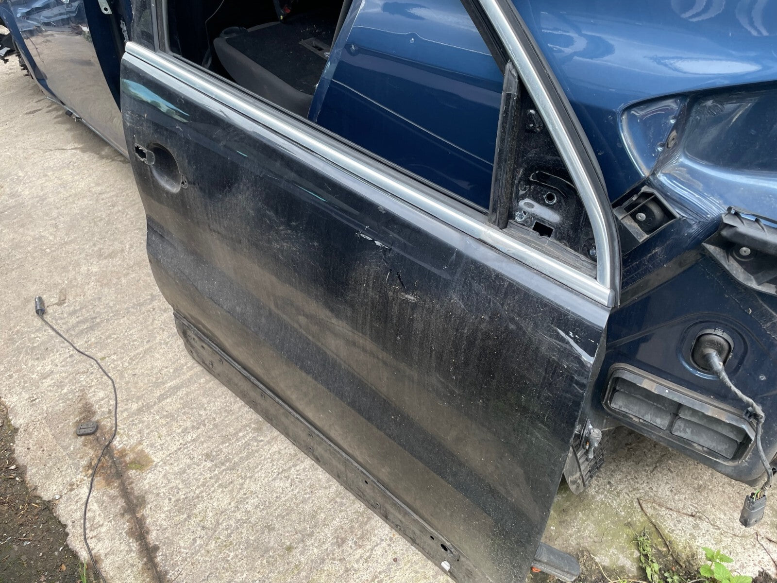 2015 VW VOLKSWAGEN TIGUAN MK1 OSF DRIVER SIDE FRONT DOOR BARE BLACK