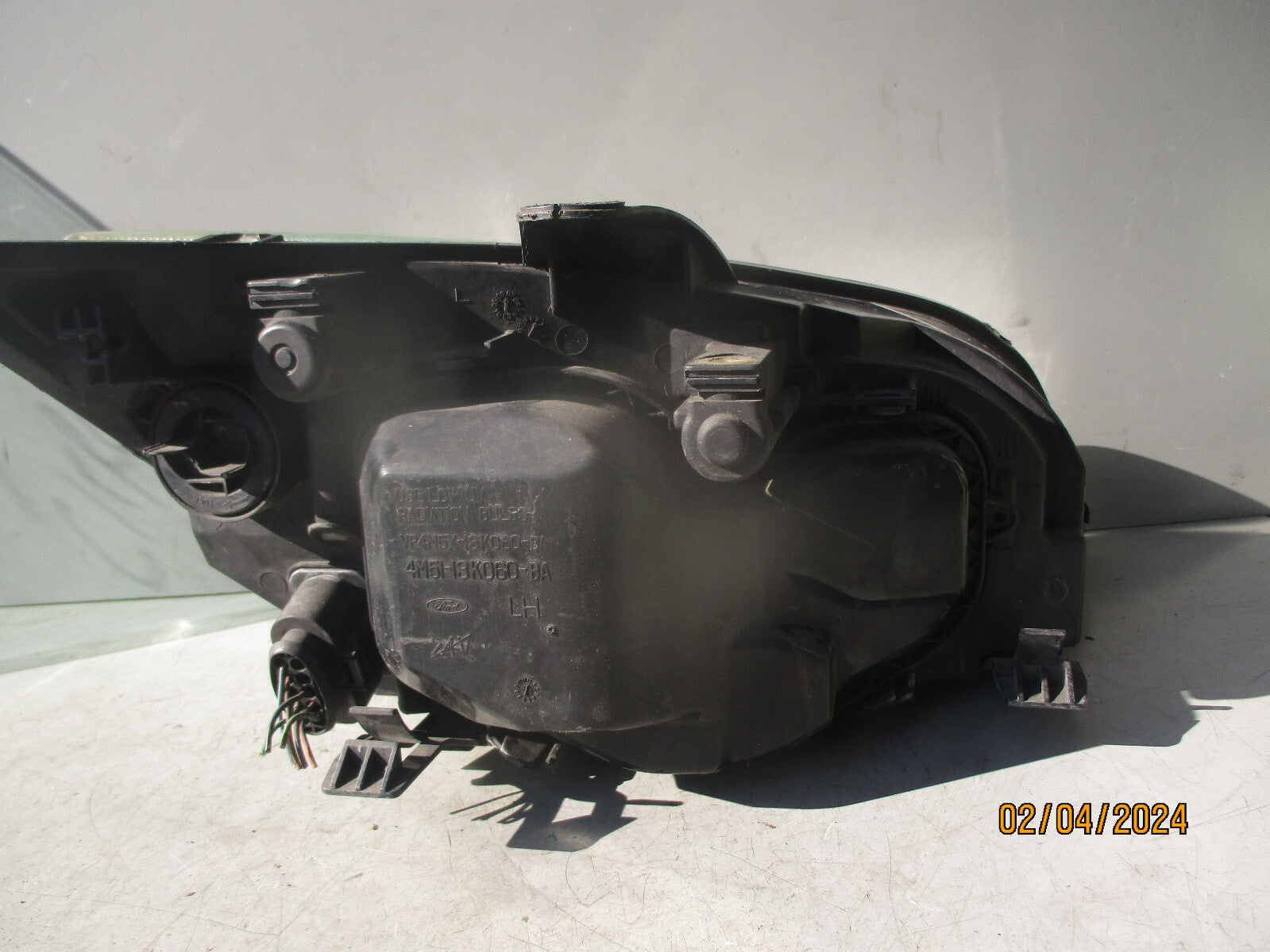 2007 FORD FOCUS NSF PASSENGER SIDE FRONT LEFT HEADLIGHT HEADLAMP 4M5113W030BF