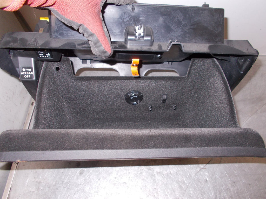 VW VOLKSWAGEN PASSAT B6 2006 BLACK GLOVE BOX 302857114