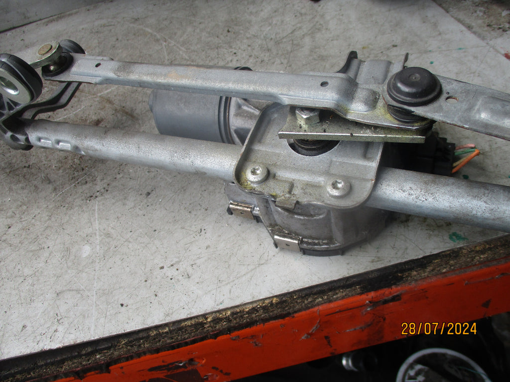 2007 PEUGEOT 308 FRONT WINDSCREEN WIPER MOTOR LINKAGE 3397021099