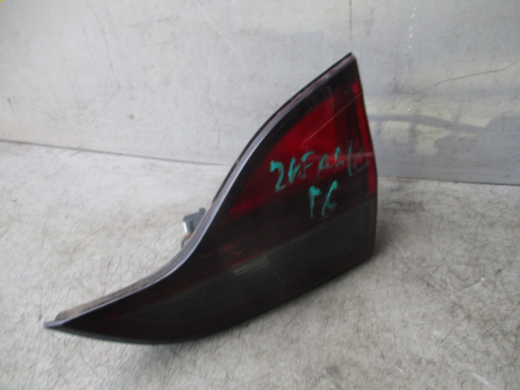 2016 VAUXHALL ZAFIRA C TOURER OSR DRIVER SIDE REAR INNER TAIL LIGHT 13288831