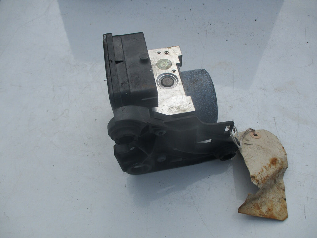 AUDI A3 8V (MK3) 1.6 TDI ABS PUMP 5Q0 907 379 S