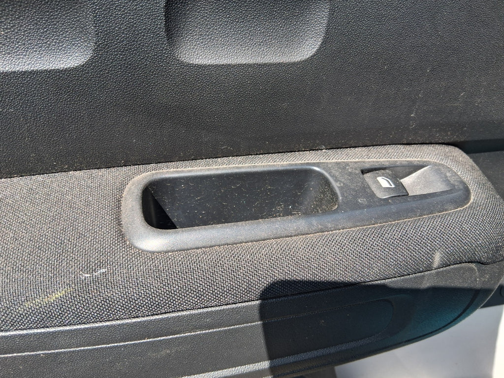2023 CITREOEN C3 MK3 NSR PASSENGER SIDE REAR WINDOW CONTROL SWITCH