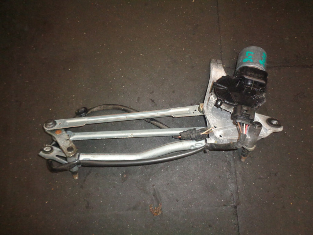 PEUGEOT 207 2010 3 DOOR FRONT WINDSCREEN WIPER MOTOR & LINKAGE 9650380880