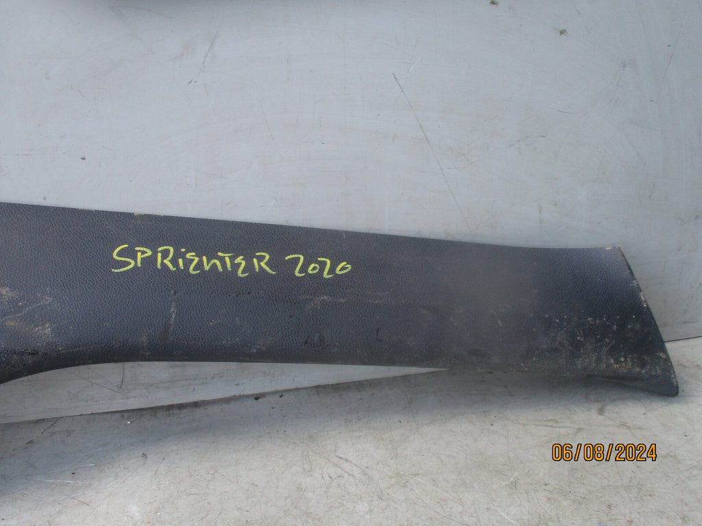 2020 MERCEDES BENZ W907 OSF DRIVER SIDE A PILLAR TRIM COVER PANEL A9076901200