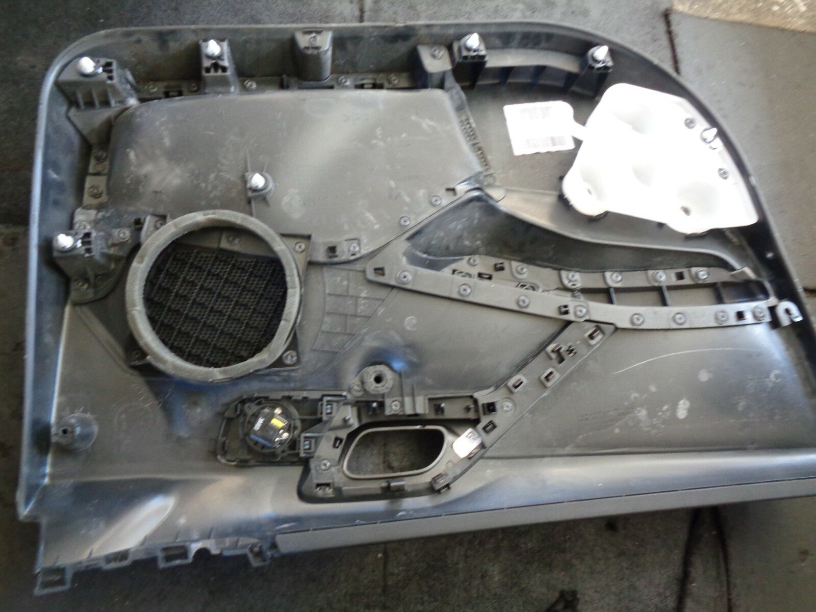PEUGEOT 2008 5 DOOR  O/S/F DRIVER SIDE FRONT DOOR CARD  491100112819